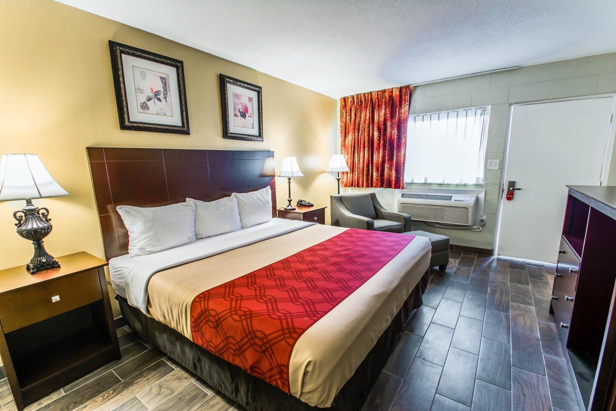 Econo Lodge Cocoa Beach - Near The Port Extérieur photo